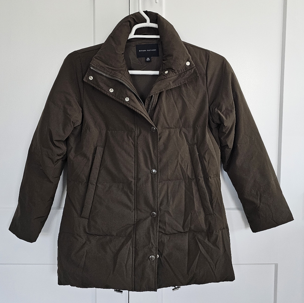 Banana Republic Brown Puffer Jacket with Quilted Design
